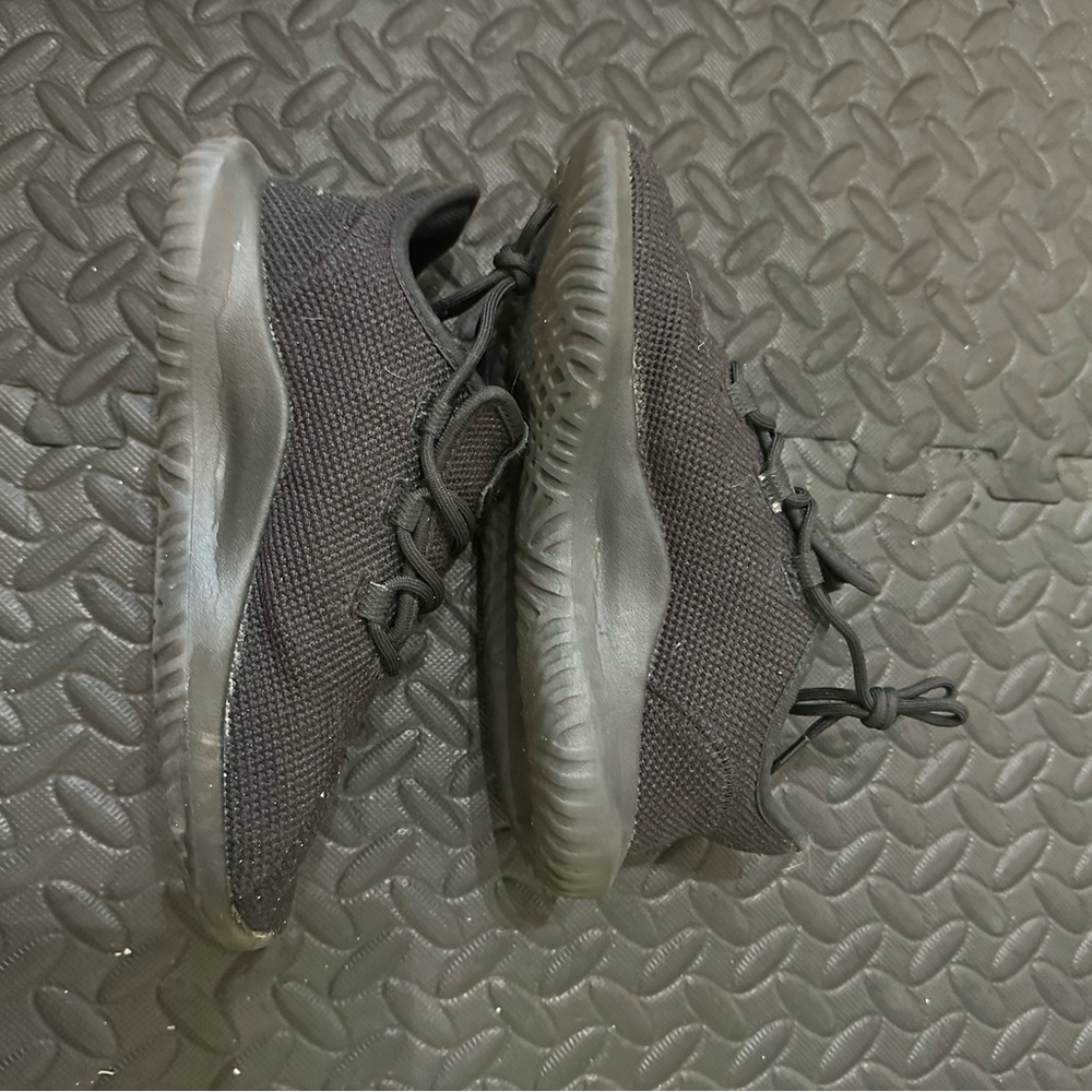 Black Athletic Sneakers